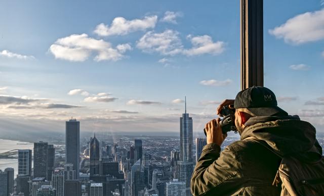 Top Things to Do in Chicago for Couples - See Sight Tours