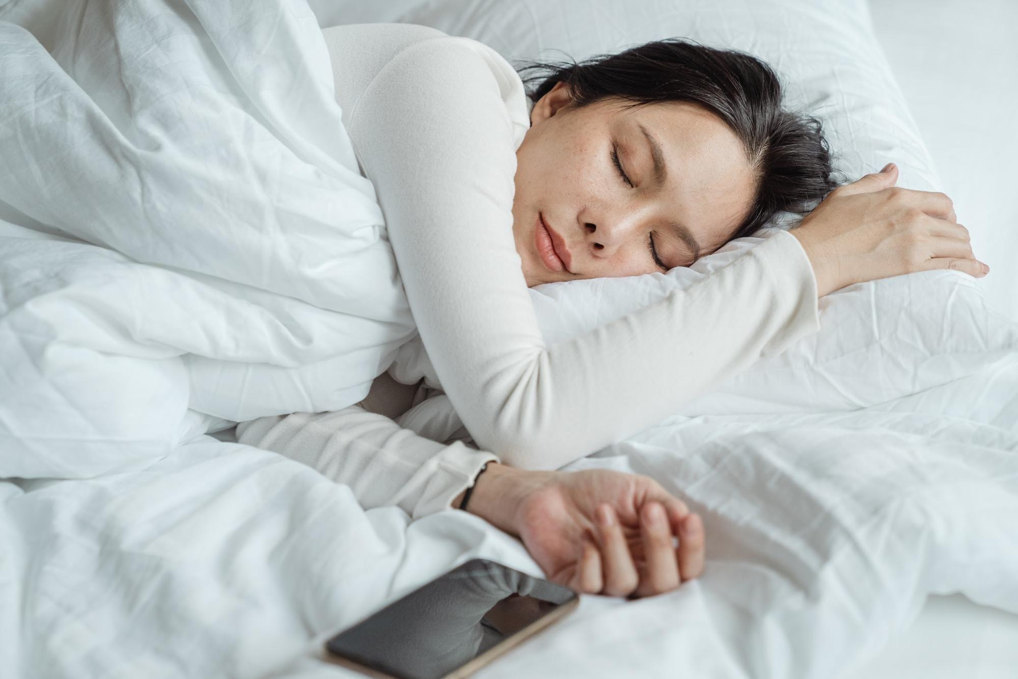 A women sleeping peacefully