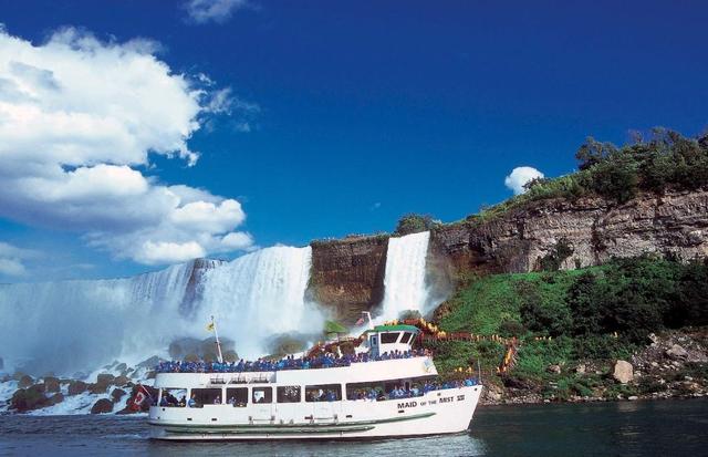 Best time of day to ride Maid of the Mist and Ride Duration - See Sight Tours