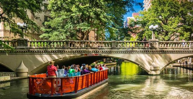 San Antonio Riverwalk Boat Ride Price - See Sight Tours