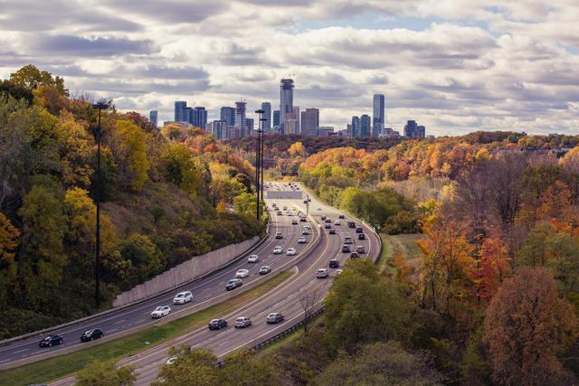 Best Time to Visit Toronto - See Sight Tours