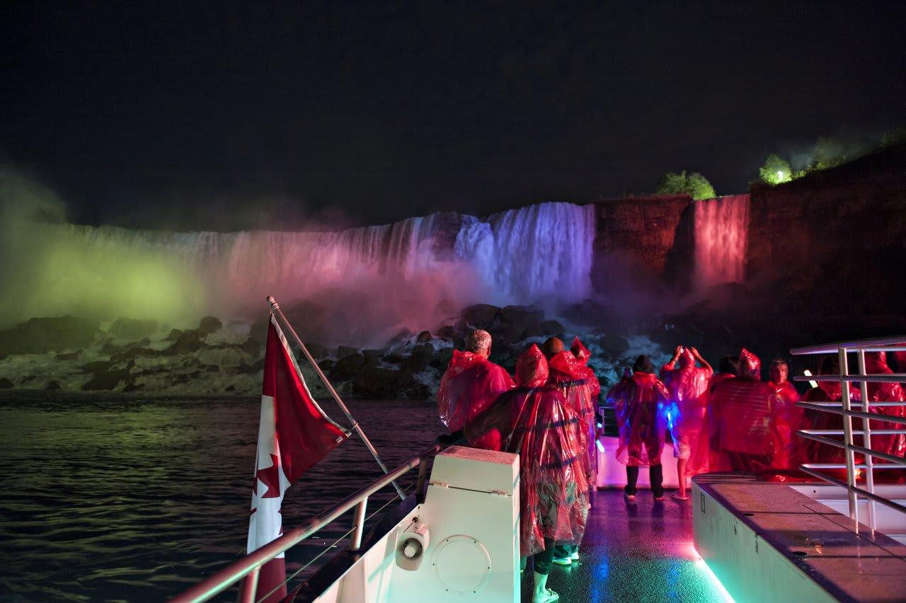 Hornblower Falls Fireworks Cruise