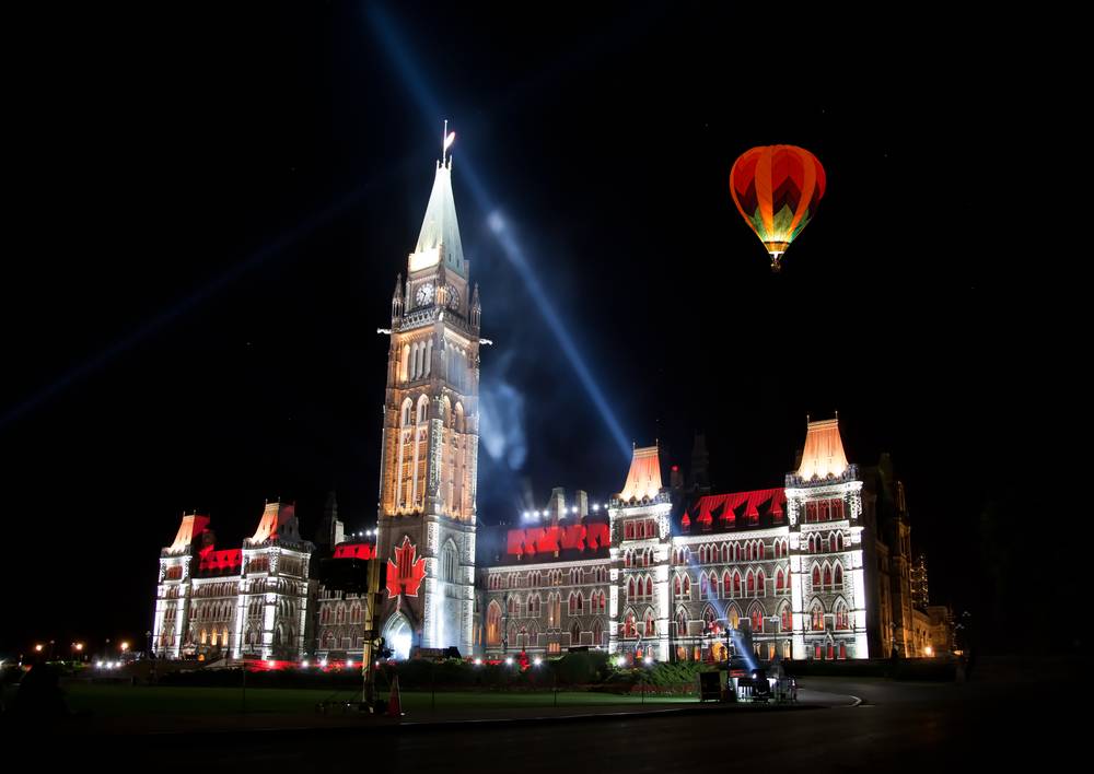 https://res.cloudinary.com/see-sight-tours/image/upload/v1581438684/Sound-Light-show-Parliament-Hill.jpg