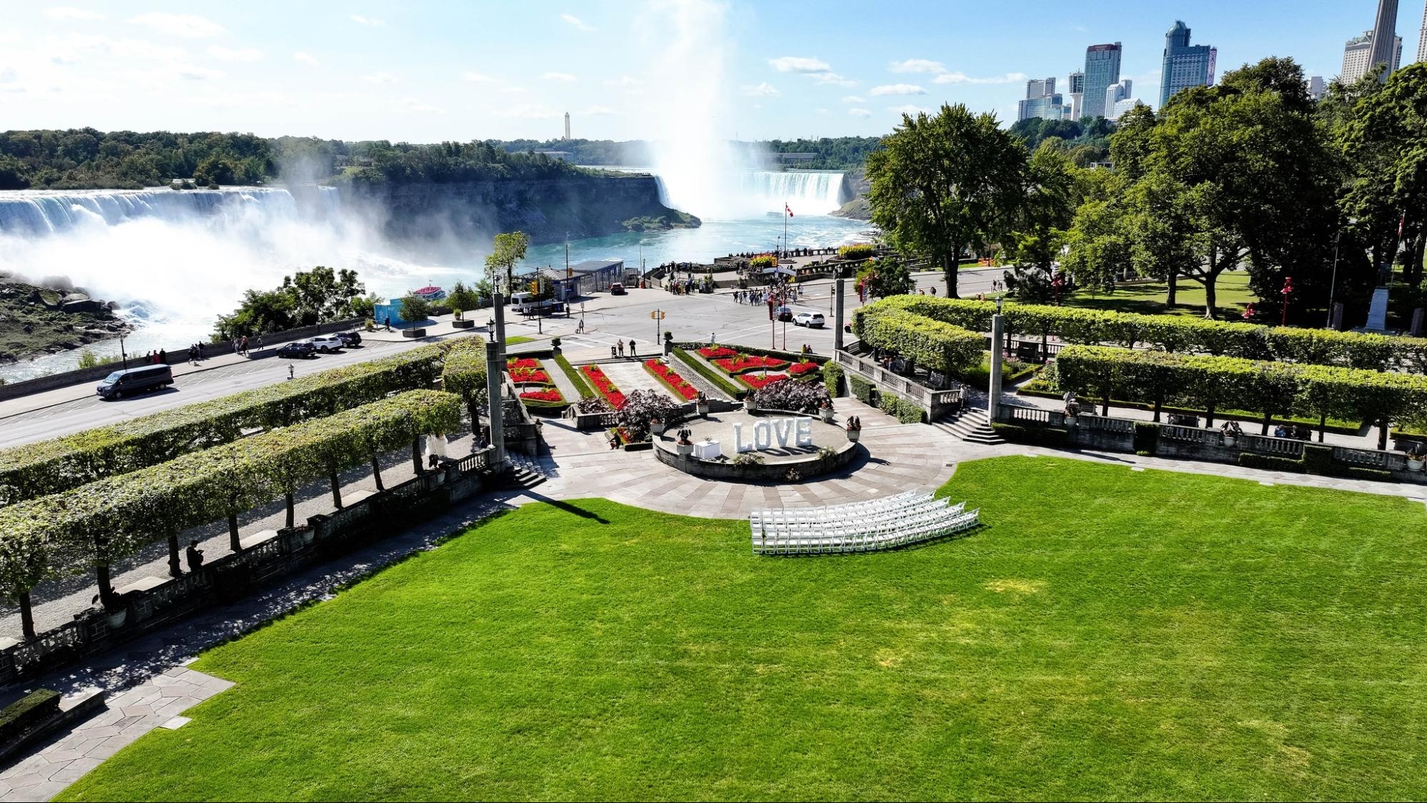 Niagara Falls for Honeymooners: Romantic Activities and Spots.jpg