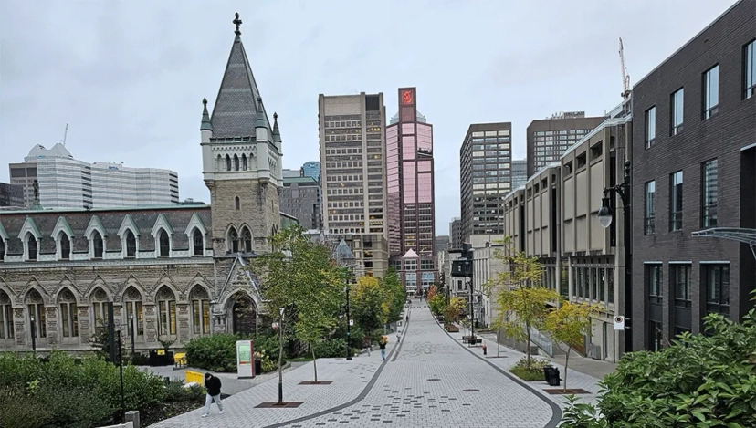 https://res.cloudinary.com/see-sight-tours/image/upload/v1738241003/strapi/Golden_Square_Mile_Montreal_826988f690.webp