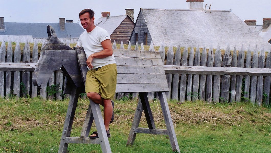 https://res.cloudinary.com/see-sight-tours/image/upload/v1745919972/strapi/Fortress_of_Louisbourg_5c71383df8.jpg