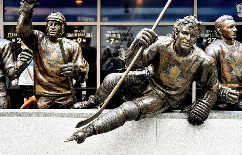 https://res.cloudinary.com/see-sight-tours/image/upload/v1749553961/strapi/Hockey_Hall_of_Fame_90d668a610.jpg