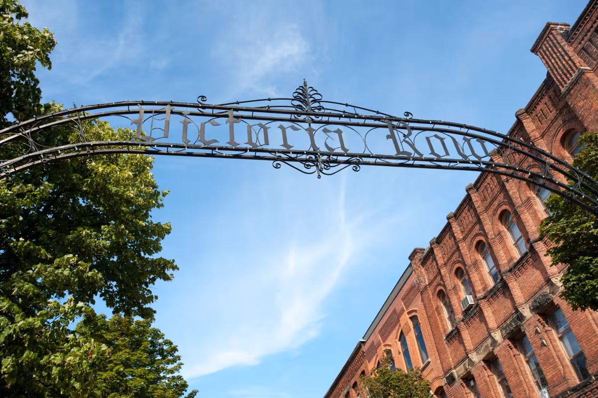 Victoria Row Charlottetown.jpg