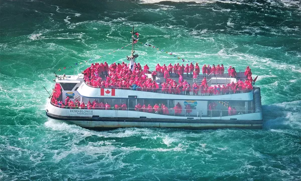 Niagara Falls Boat Tours